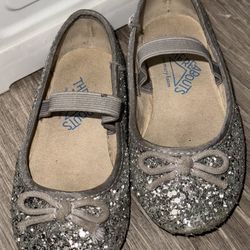 Size 7 Toddler Silver Glitter Flats