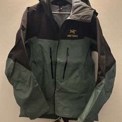Arc’teryx Alpha SV