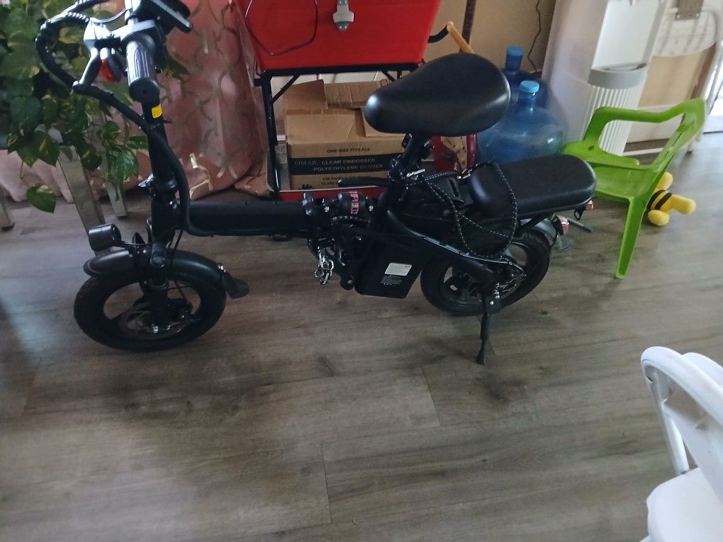 BIKE ELECTRIC BUENAS CONDITION NEW
