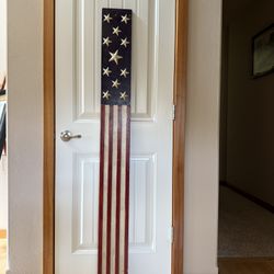 Handmade decorative American 🇺🇸 metal star/cracked paint 66"x7"x1" New 