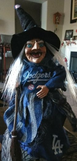 Dodger Halloween Whitch