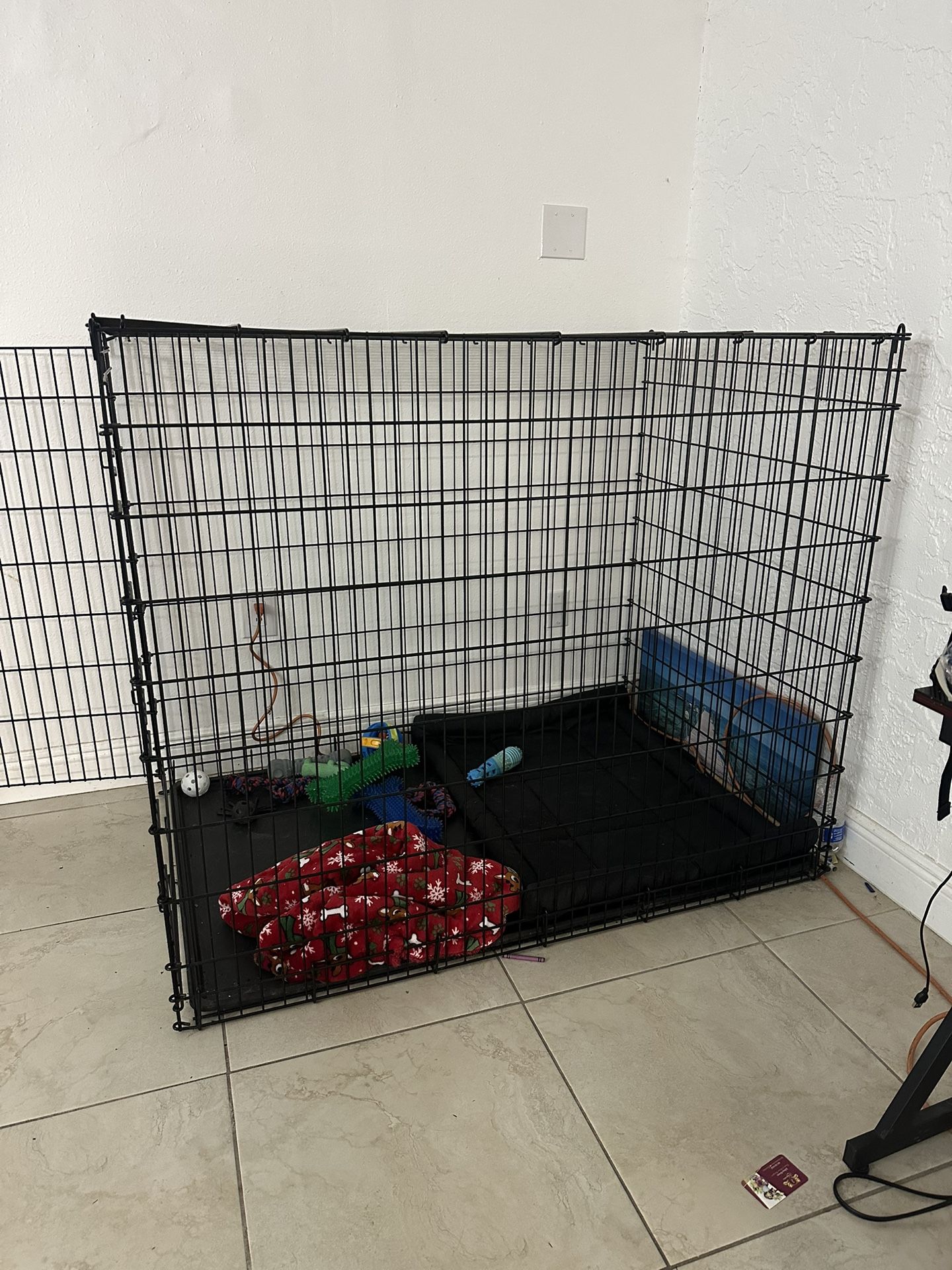 LG Dog cage