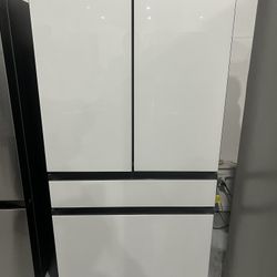 WHITE REFRIGERATOR / FREE DELIVER