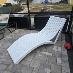 Pool Chair Fibroglass 