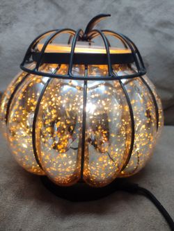 Scentsy ENCHANTED PUMPKIN Warmer ~ Fall Harvest Collection ~ Glass Pumpkin 