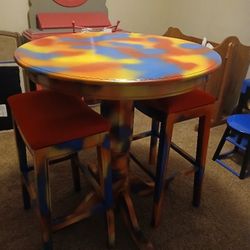 Designer Tall Table  W/ 2 Matching Stools $80