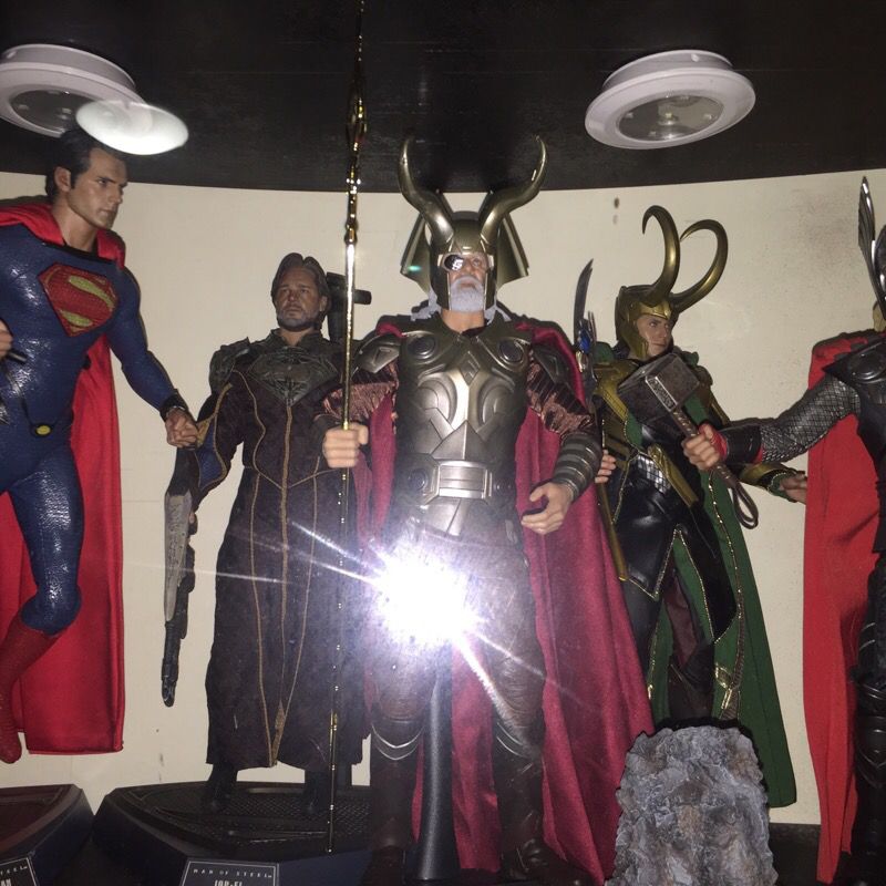 Hot toys collectibles