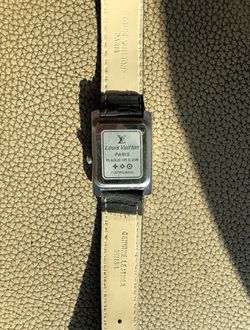 Loui Vuitton Watch for Sale in Hoboken, NJ - OfferUp