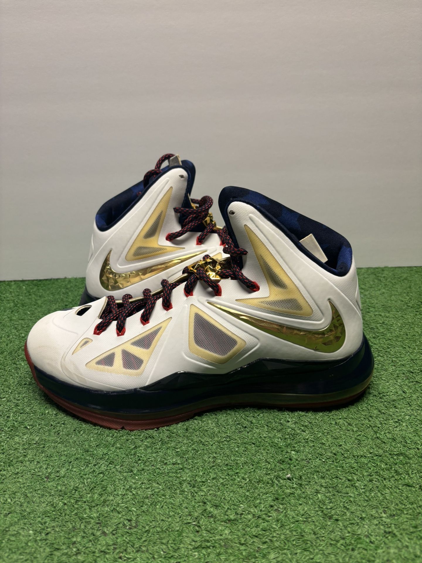 Nike LeBron 10 Gold Metal Size 10 $200