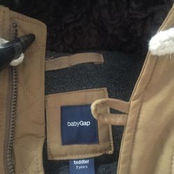 2t baby gap coat