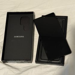 Samsung Galaxy S25 Ultra (Unlocked) **Open Box**