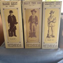 Mccormick Distilling Company Decanters Of Three Famous People