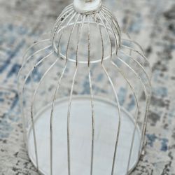 Vintage Rustic Nesting Metal Bird Cage Bird Finial Cream Color Decorative