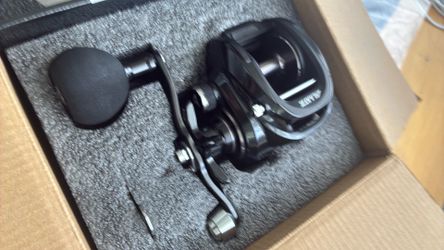 Piscifun alijos 300 right hand new