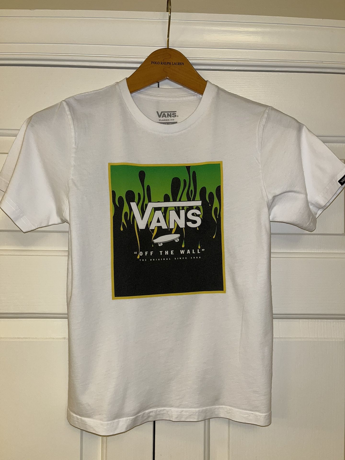 kids sz S vans t-shirt 