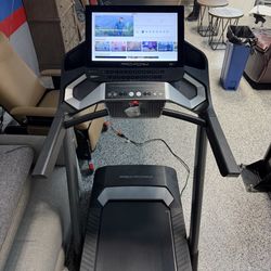 Treadmill 