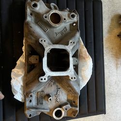 Vintage Edelbrock Torker intake manifold