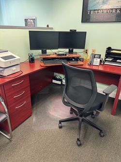 Office Furniture Free