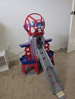 Paw Patrol Ultimate City Movie Tower