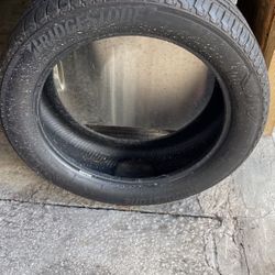 Bridgestone 275/45/20