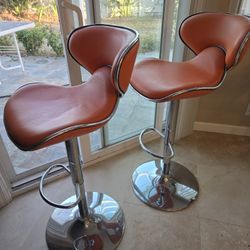 Bar stools (set of 2)