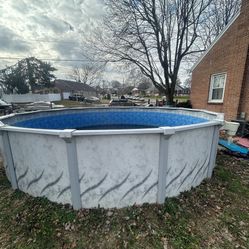 23’ Round Pool Scrap Make An Offer 