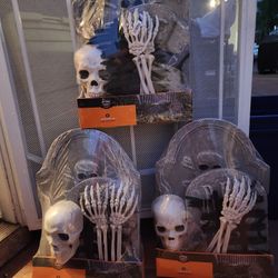 18pcs Cemetery Kit Halloween Decor 🎃 All 3 For $20