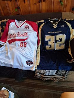 2 Men Jersey's