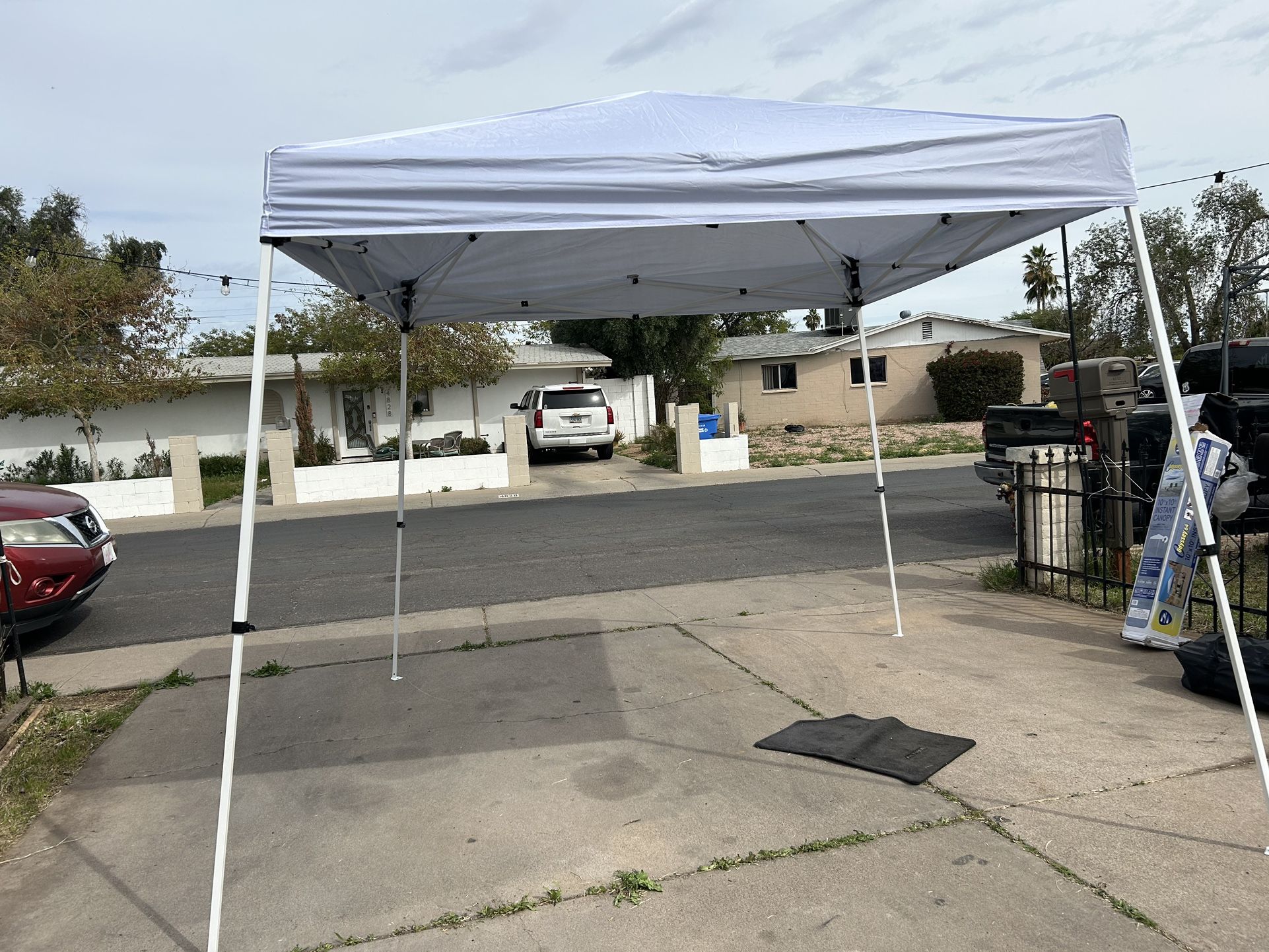 10x10 Brand New Canopy