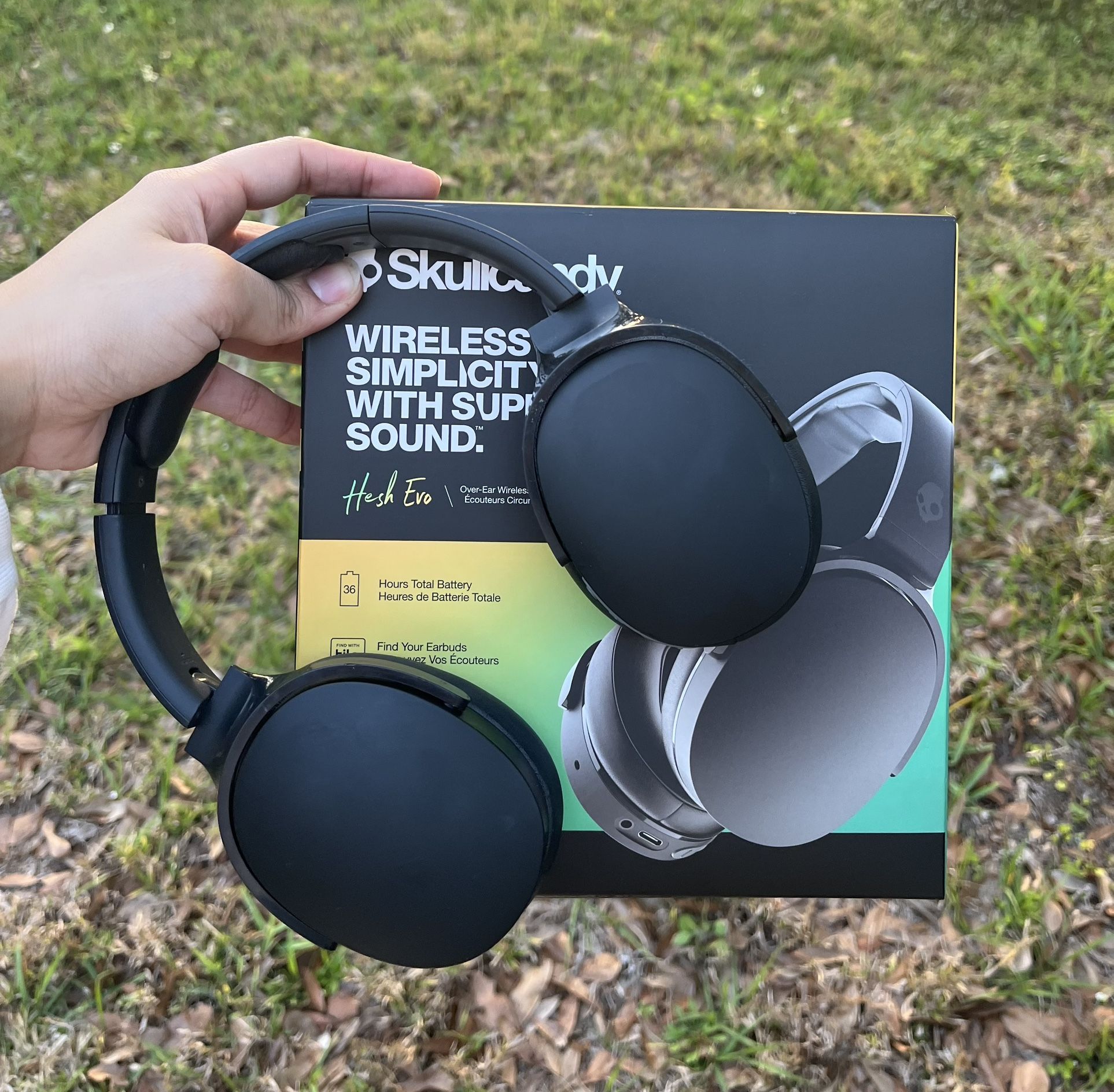 Skullcandy hesh Evo wireless headphones and ear padding