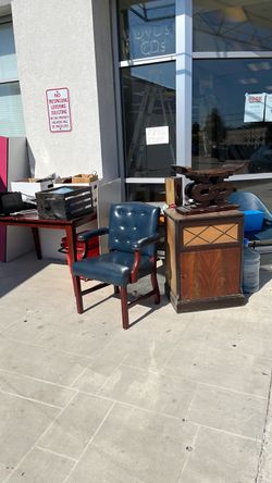 Free stuff – tables, chairs, knickknacks. 