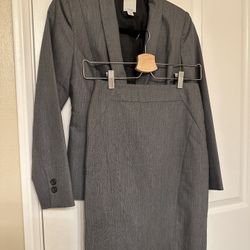 Halogen Suit Set (Grey Blazer and Pencil Skirt - Size 00P)