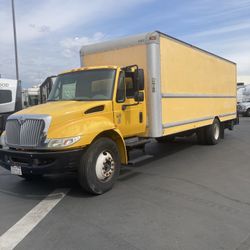 Internacional Box Truck Diesel Automatic Trans Will Trade For Small Economical On Gas Car Or Suv
