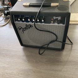 Fender Frontman 15g