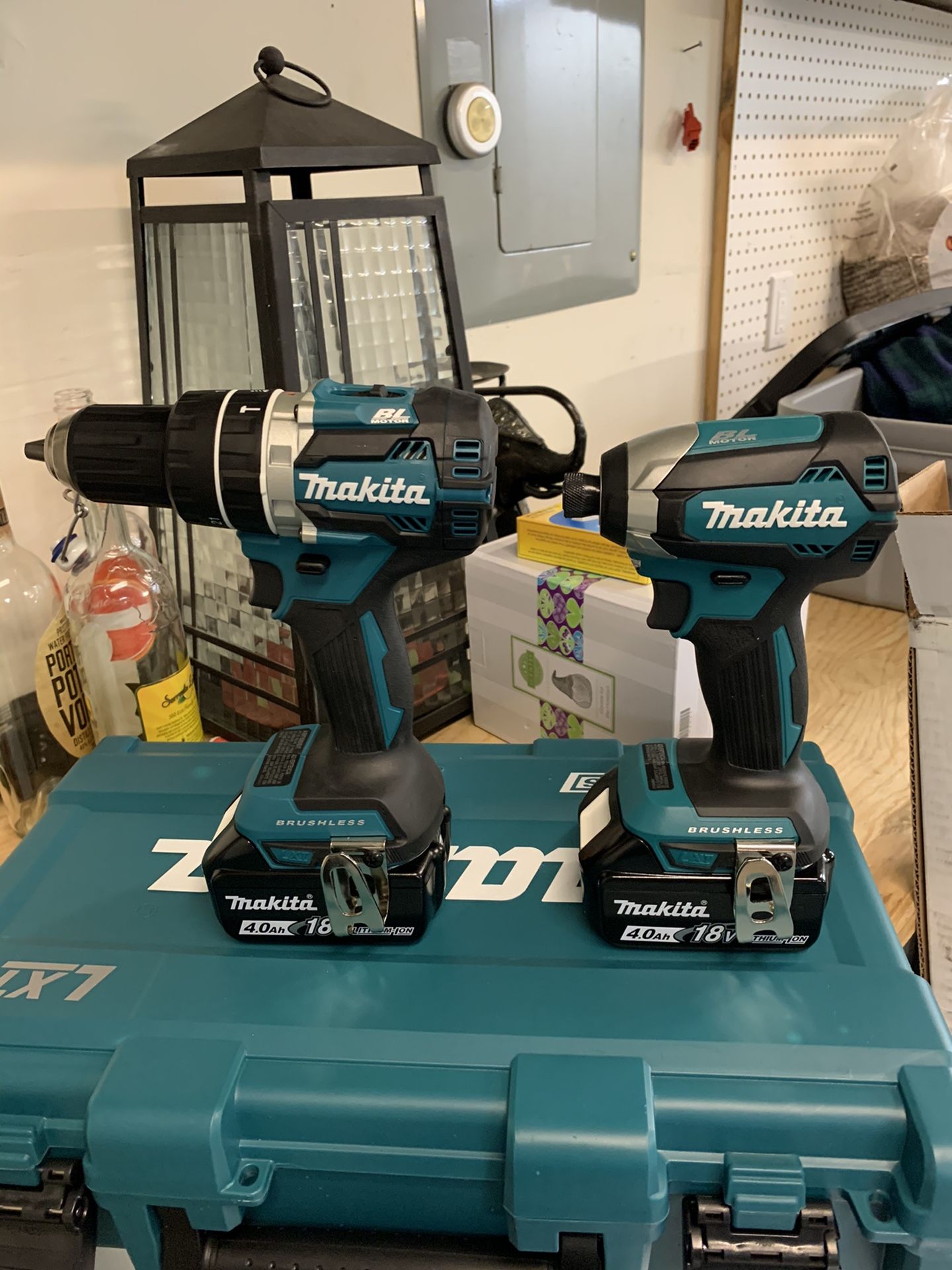 Makita impact driver and hammer drill kit