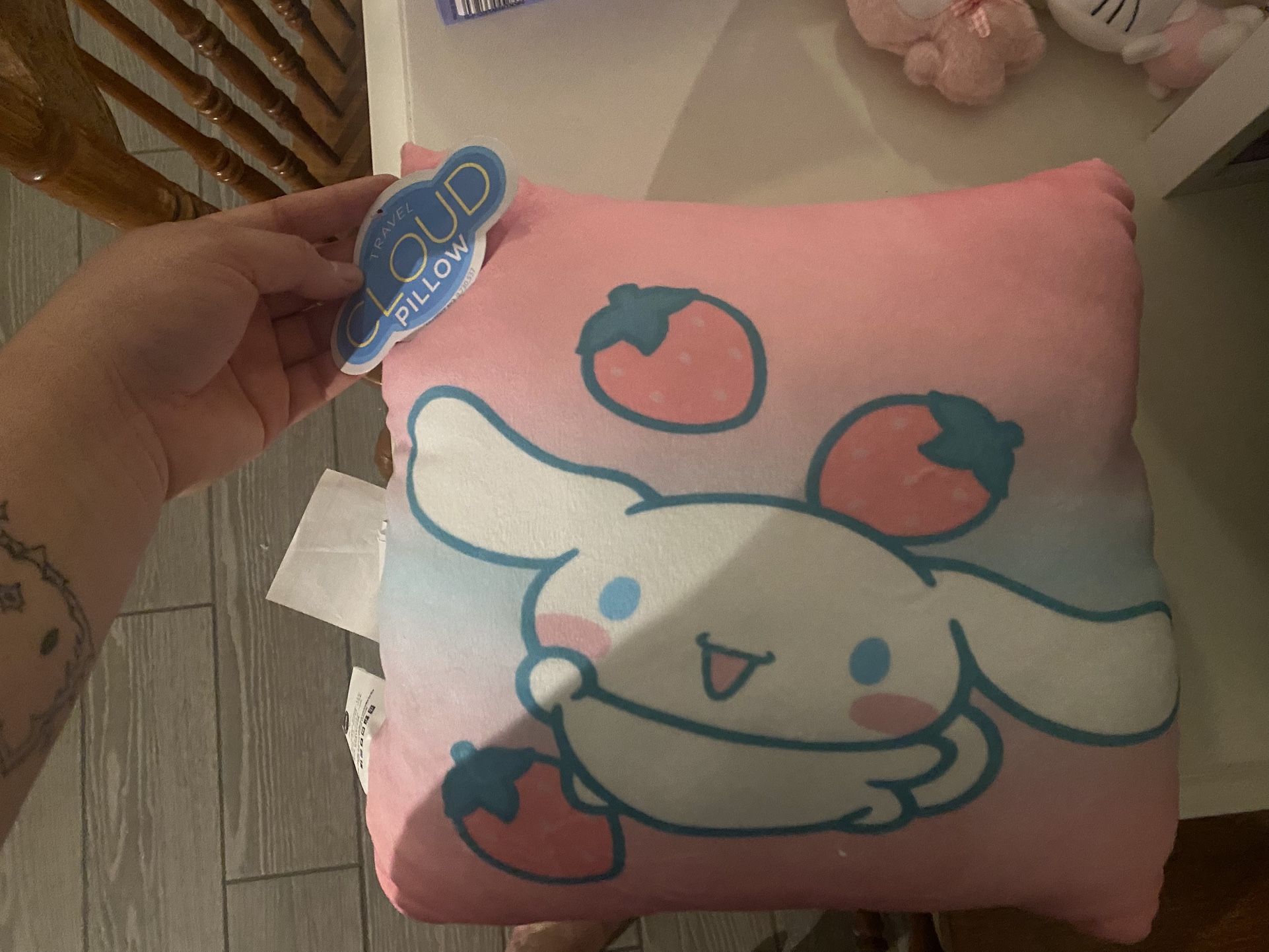 Hello Kitty ( Cinnamoroll) Pillow