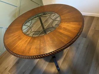 Entry Way Table