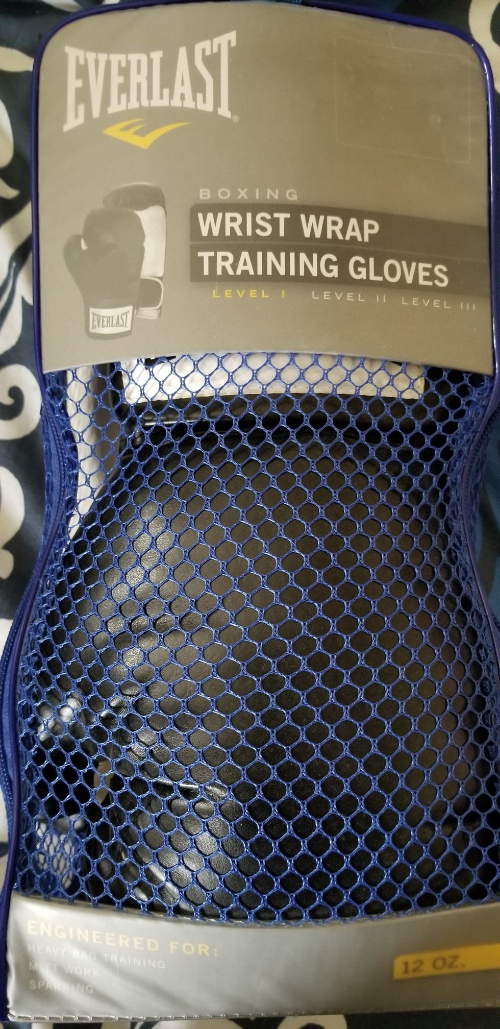 Everlast wrist wrap 12oz training gloves