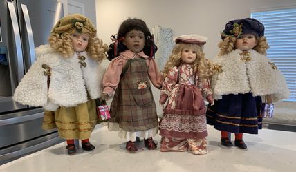 Porcelain Dolls Vintage… Collectible… Includes One Of Your Choice… Super Cute…