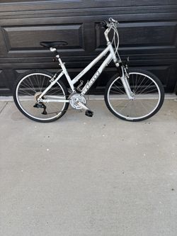 Woman’s 21 Speed Mtn Bike