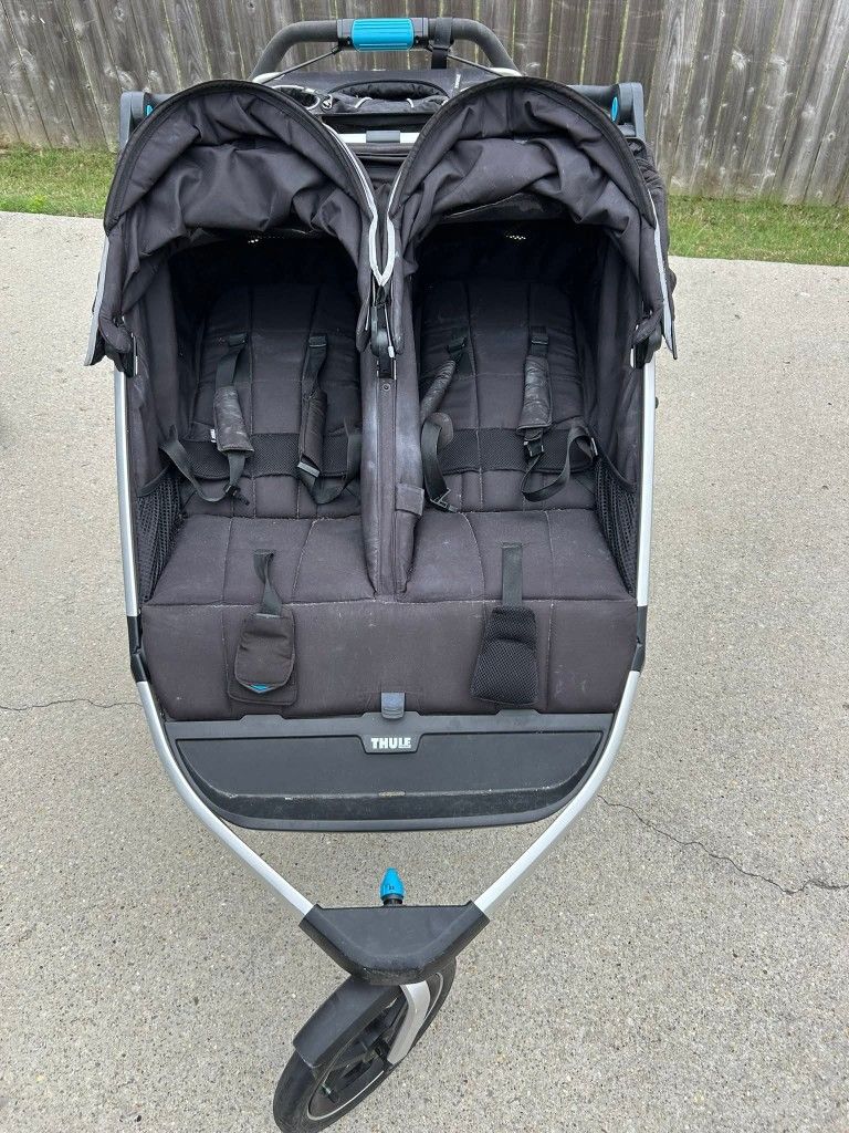 Thule-Double-Jogging-Stroller