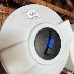 100 Gallon Water Tank ( Poly Tank )
