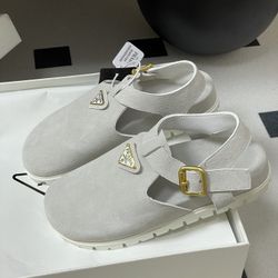 Pr,ada    sandal 