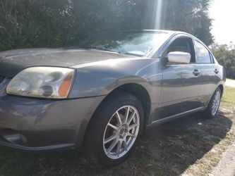 Mitsubishi Galant 2006.