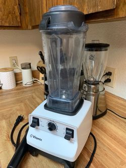 Vitamix blender 5200