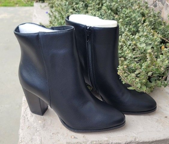 Chunky Block Heel Ankle Booties
