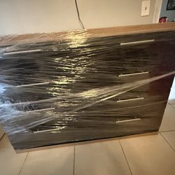 Dressers All New Furniture And Free Delivery 