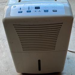 Dehumidifier 