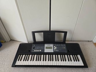 Yamaha YPT-230 keyboard