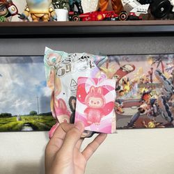 Labubu Big Into Energy Love (Read Description)
